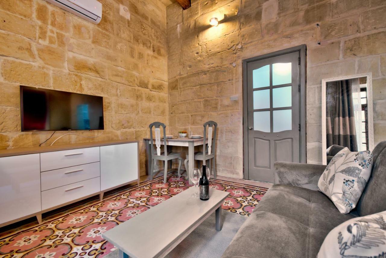 Laparelli Suites: Luxury Suite 3 Валета Екстериор снимка